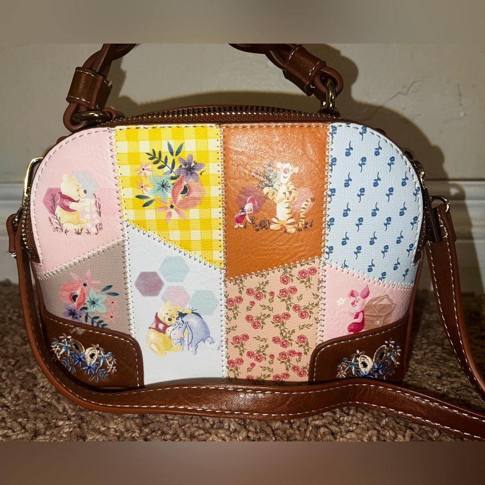 Danielle Nicole Disney Winnie the Pooh cross body